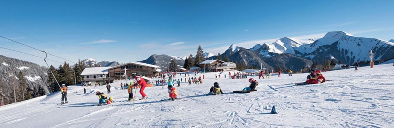 Joli Studio 4 Pers 30M Des Pistes Balcon Plein Sud Au Pieds Des Pistes B27- Draps Non Compris Saint-Jean-dʼAulps 외부 사진